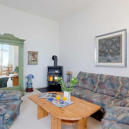 Duenenstrasse 25 Villa *