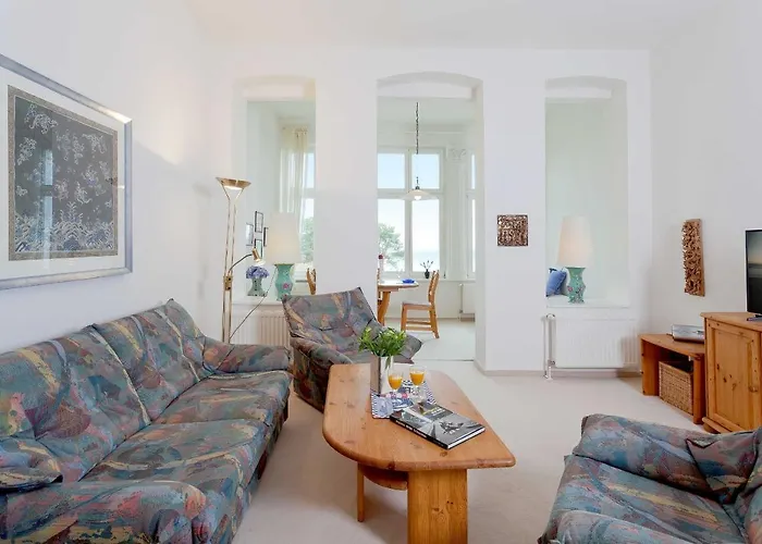 Duenenstrasse 25 * צינוביץ